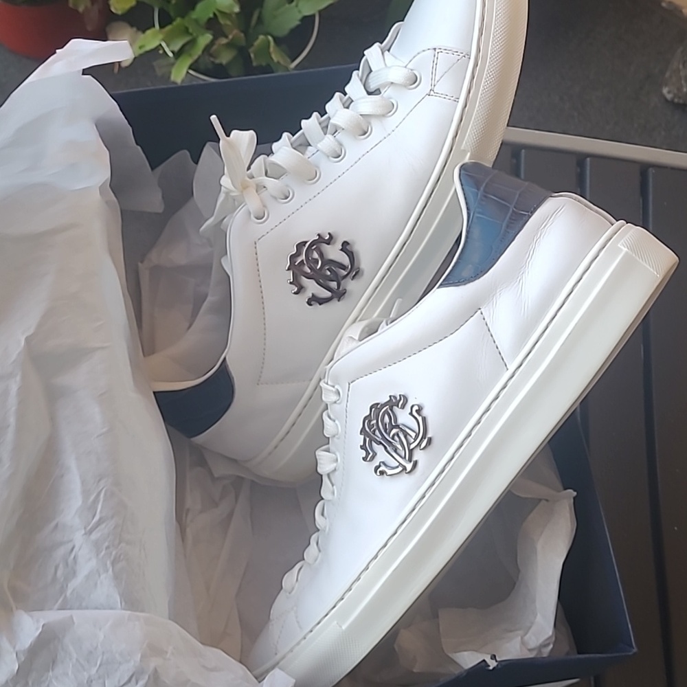 Roberto Cavalli Men"s White 2tone Leather Lining Round TopMade In ITaly10 1/2
